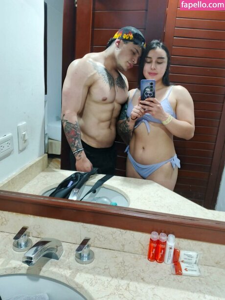 violetaydantegh erotische nackten galerie