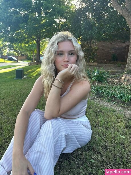 Mads Thompson Maddiiedee schöne sexy bilder