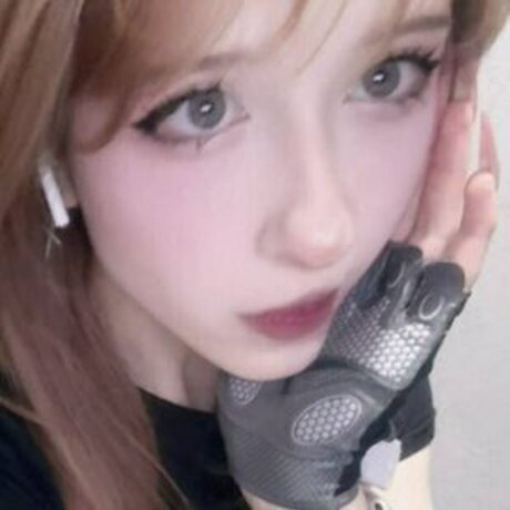 Pelememe kunst nackten galerien