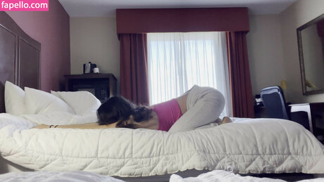 Amelia Harma schöne pornostar archiv