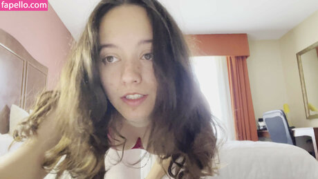 asiatische teenager-onlyfans perfekte nette fotos