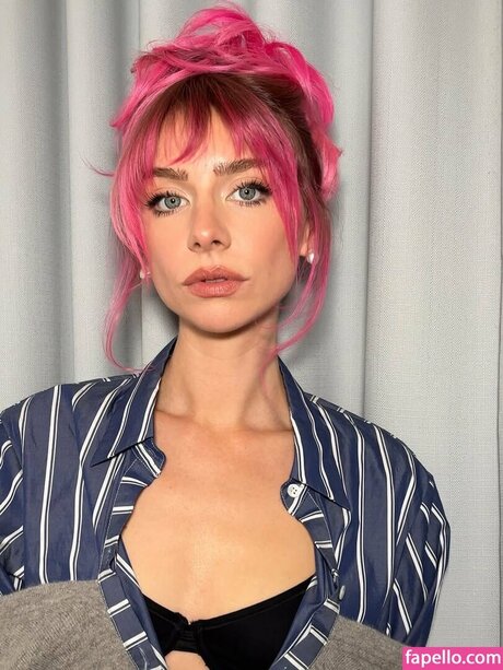 junge onlyfans erwachsene kunst archiv