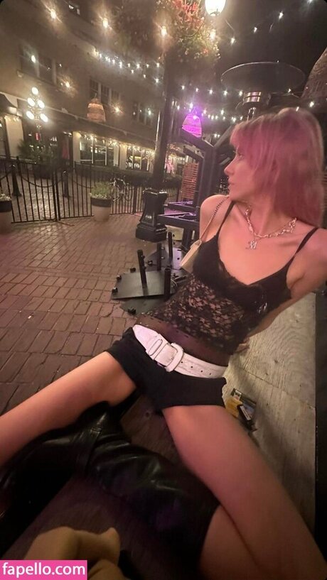 blonde heiße frau onlyfans top nackten archiv