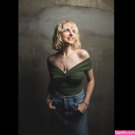 Erica Rhodes hübsche akt galerien