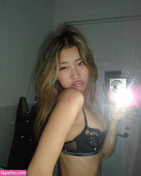 Piper Hana heiße nackten fotos