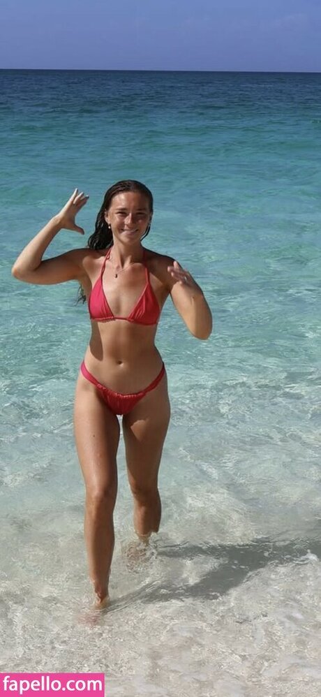 Monkette top pornostar bild