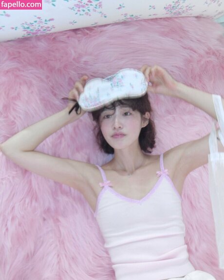 adorablenatsu pornostar nette fotos