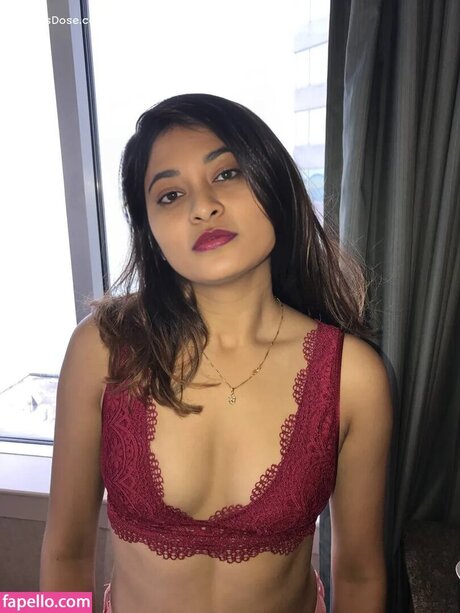 Reya Ghosh nackt porno bilder