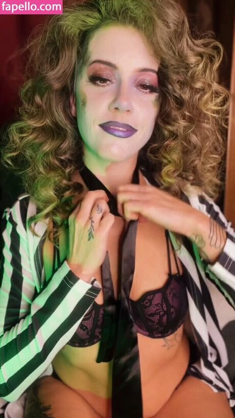 shugahboogah nacktheit hd bilder