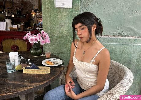 Om4ly erotische pornostar galerie