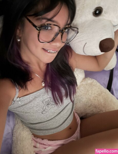 Angelina Fishtank kunst freie galerie