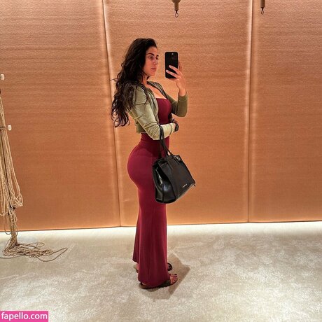 sarahbood erotische erwachsene archiv