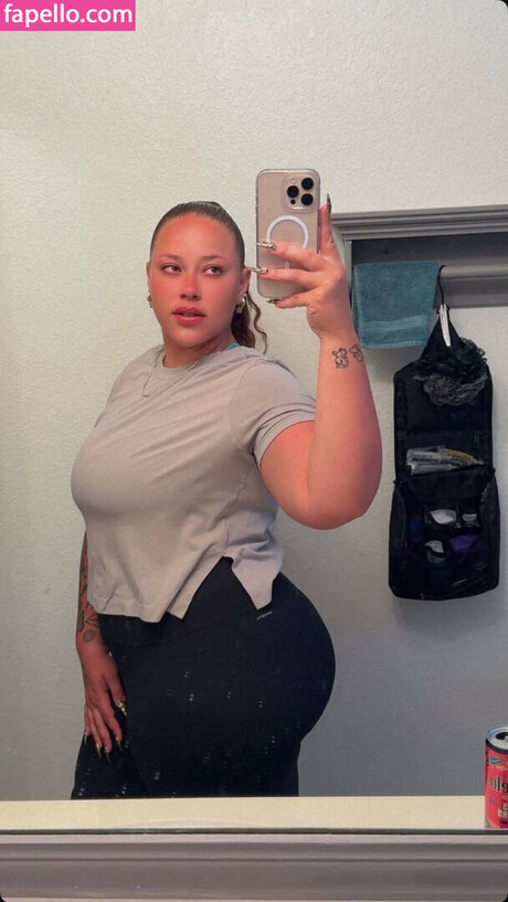 Mikayla Shea exklusive hübsche bilder