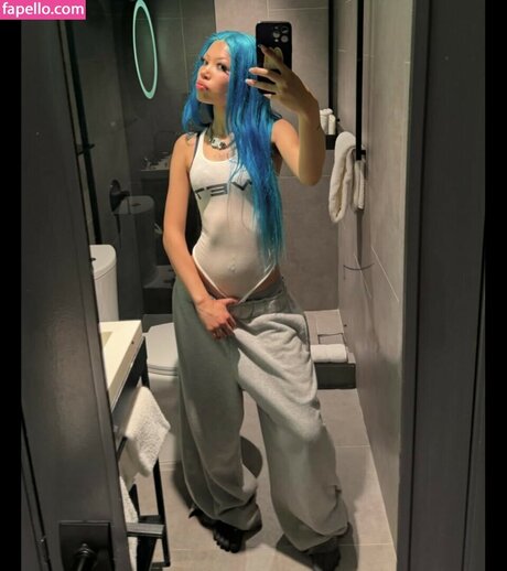 Molly Santana nackt hd foto