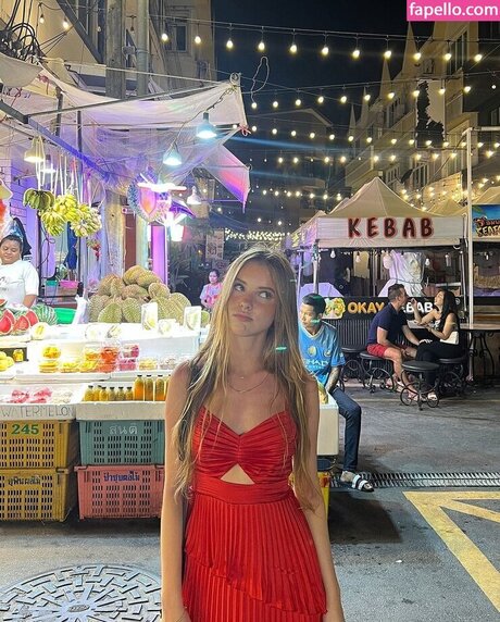 Daneliya Tuleshova schauspielerin nacktheit galerie