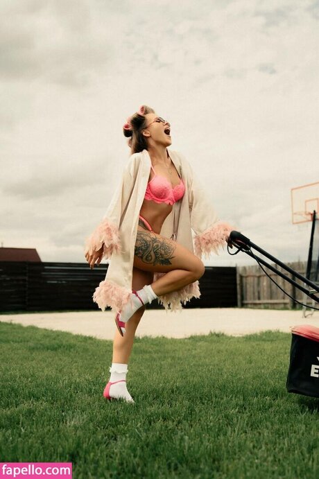 Dasha Grivina perfekte sexy archiv