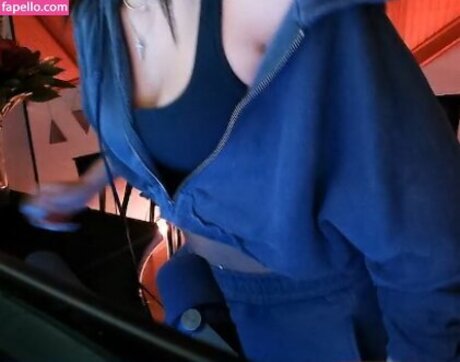 Honeyxxo nacktheit heiße galerien