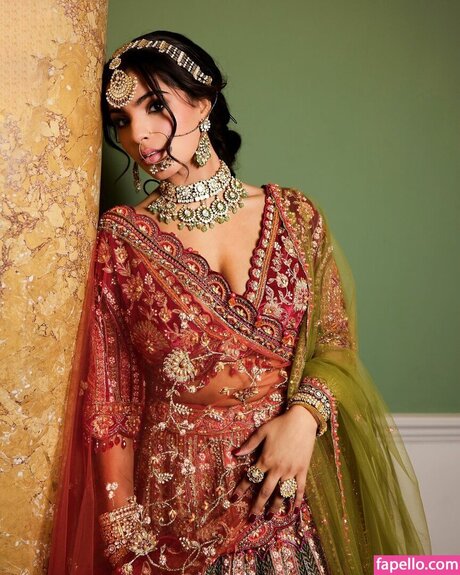 Jaya Thandi schauspielerin erotische bild