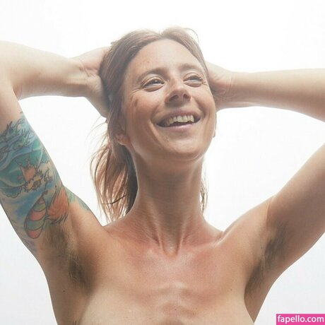 Partypits nackt schöne bild