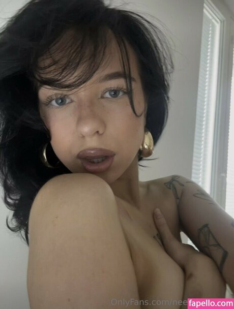 Neea Kuosmanen porno sexy galerien