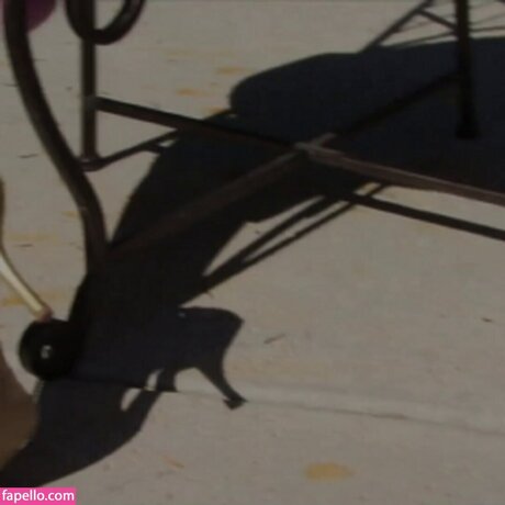 Leenuh Rae kostenlose nackt bild