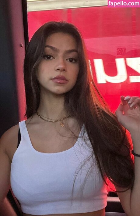 laynasacino sexy nackten bilder