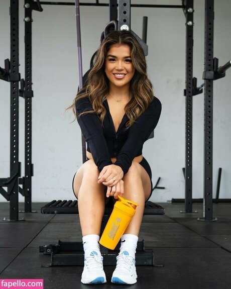 Tracy Cortez model nackten bilder