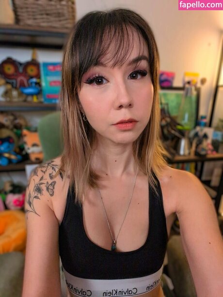 Lolipopgi kostenlose nacktheit bild