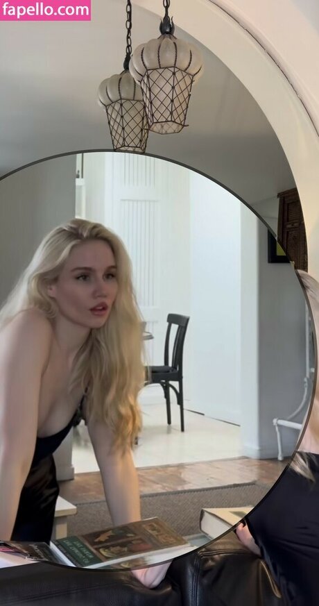 Colette Cherry xxx kunst bilder