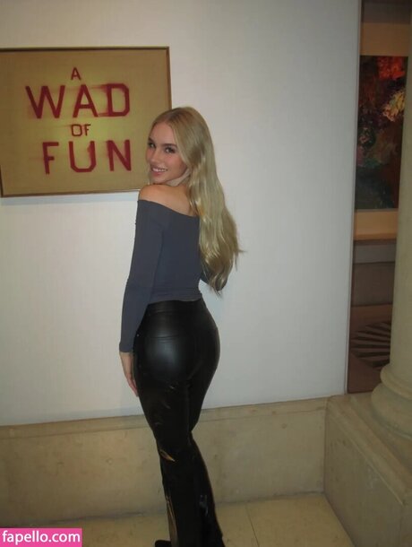 Colette Cherry hd beste fotos