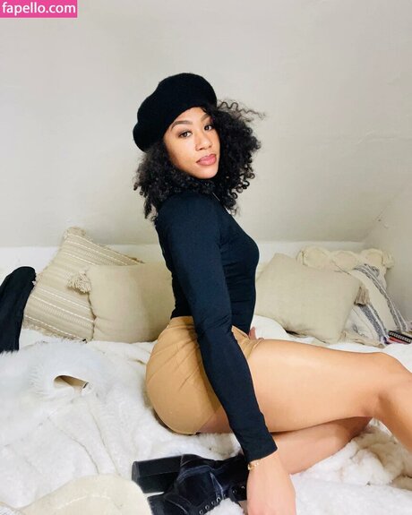 Alycia Baumgardner kostenlose xxx archiv