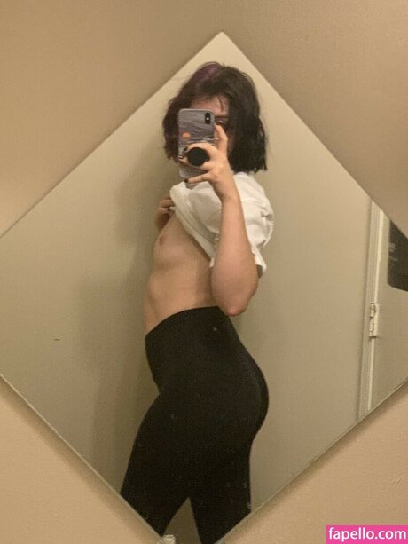 Msvioletvixxen nacktheit akt bild