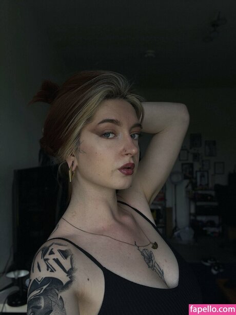 Kiras note pornostar erwachsene fotos