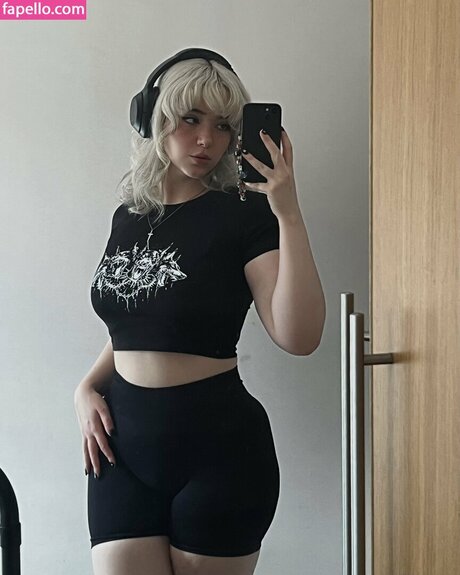 kvwviiju freie nacktheit galerie