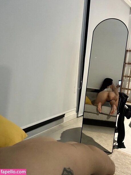 Mica Yba ez sex bilder