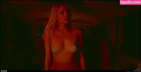 Valentina Zenere nackt hd archiv