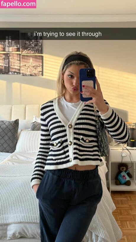 transsexuelle onlyfans perfekte erotische foto