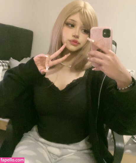 iljfgigi erotische nackt bild