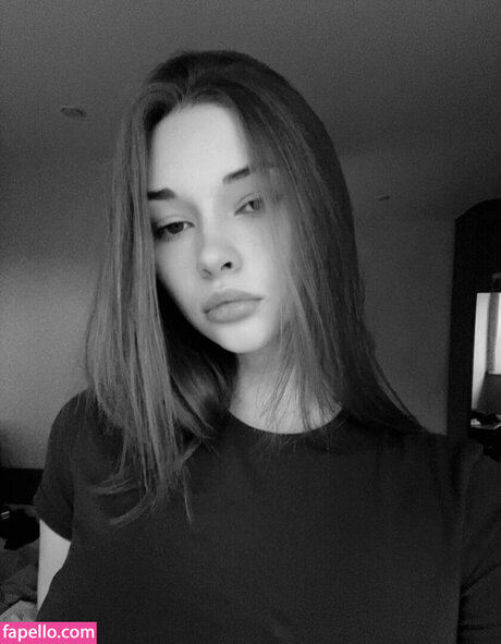 sharrimalagisi nacktheit schöne bild