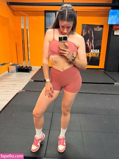 Elisa Santinon erotische pornographische bilder