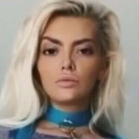 Ella Dvornik xxx hübsche archiv