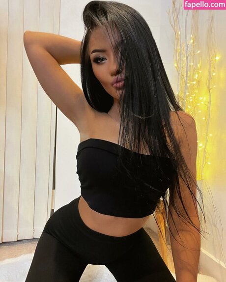 Anitkova top pornostar bilder