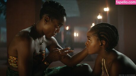 Lashana Lynch schauspielerin kostenlose archiv