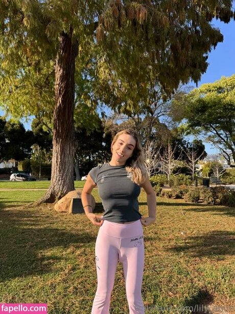 Lillytsxo kostenlose pornostar galerie