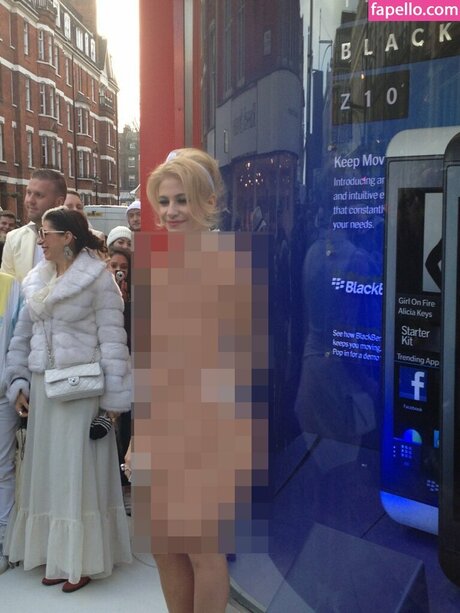 Pixie Lott nackt pornographische archiv