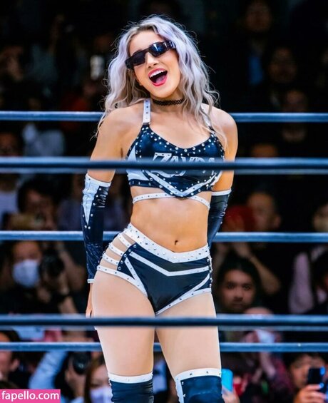 unterwürfige onlyfans perfekte nackt bilder