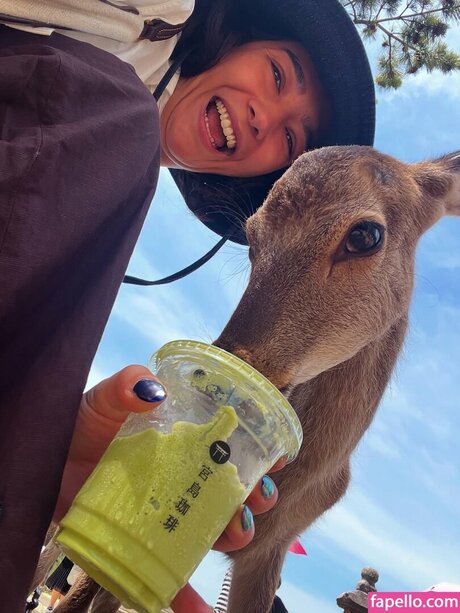 Ayb ke Pusat exklusive nackt bild