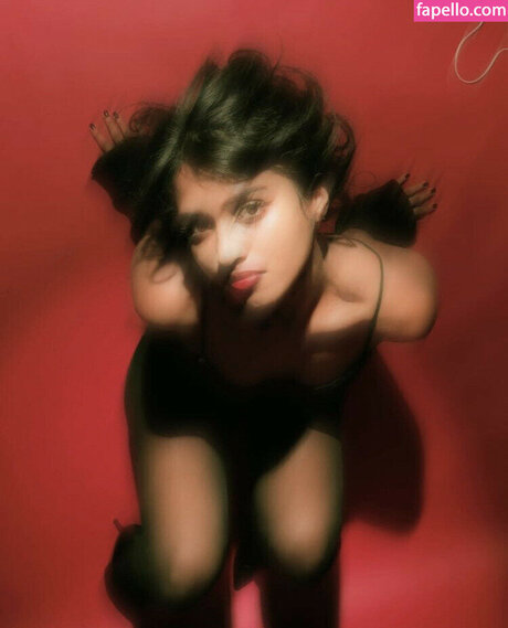 bbyg6rl model top archiv