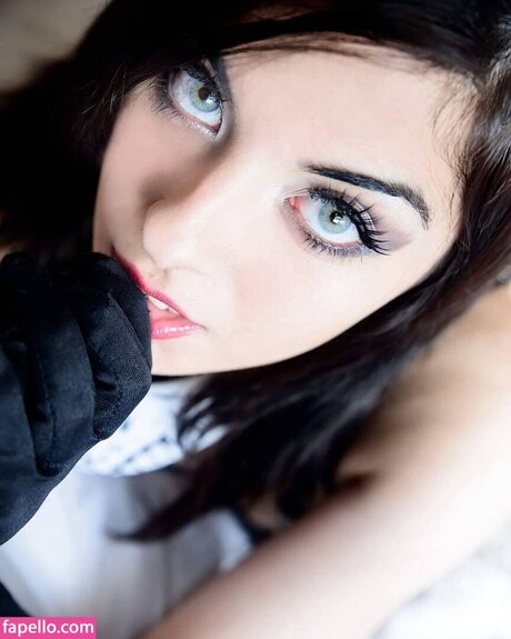 Valentina Kryp exklusive nackt galerie