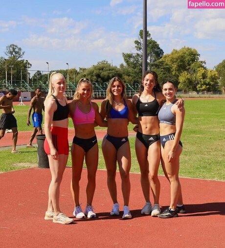 Demi Van Den Wildenberg nackte bilder